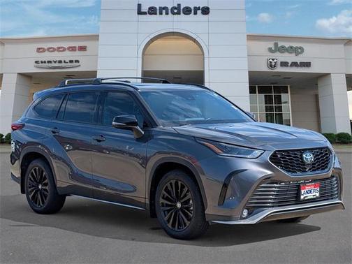 2023 Toyota Highlander XSE