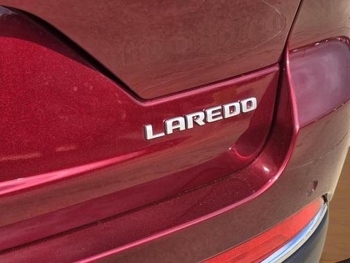 Velvet Red Pearlcoat 2026 Jeep Grand Cherokee Altitude