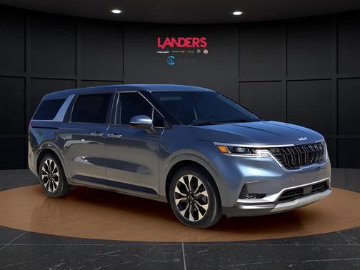 2024 Kia Carnival EX