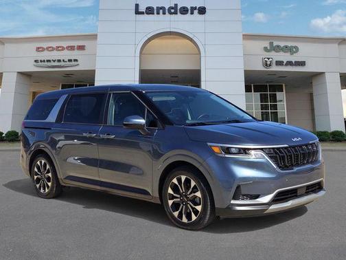 2024 Kia Carnival EX