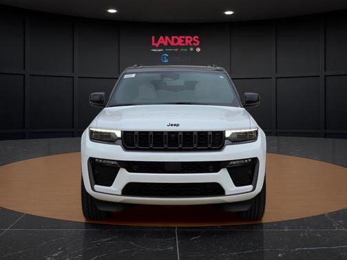 Bright White Clearcoat 2026 Jeep Grand Cherokee L Summit