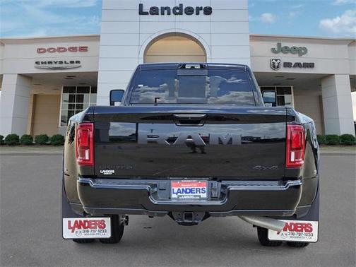 2025 RAM 3500 Limited Crew Cab 4x4 8' Box