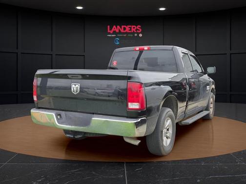 Diamond Black Crystal Pearlcoat 2020 RAM 1500 Tradesman