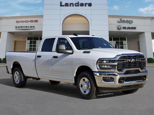 2026 RAM 2500 Tradesman Crew Cab 4x4 8' Box