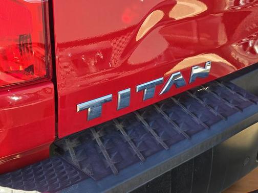 2022 Nissan Titan S