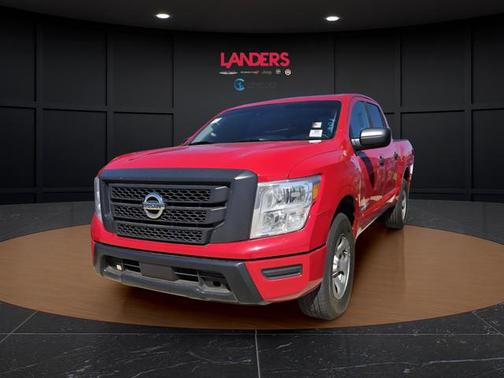 2022 Nissan Titan S