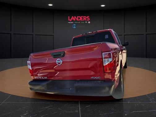 2022 Nissan Titan S