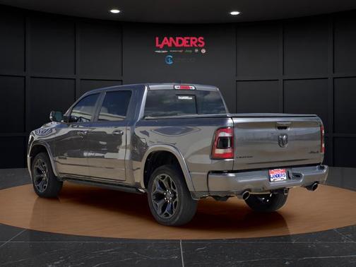 Granite Crystal Metallic Clearcoat 2022 RAM 1500 Limited