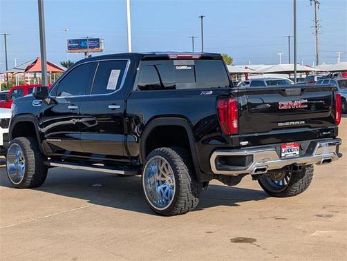 2022 GMC Sierra 1500 SLT