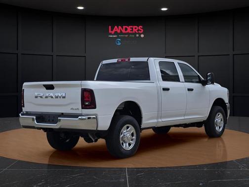 Bright White Clearcoat 2026 RAM 2500 Tradesman Crew Cab 4x4 6'4' Box