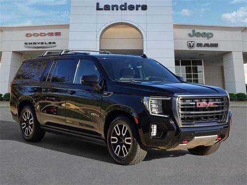 2021 GMC Yukon XL 4WD AT4