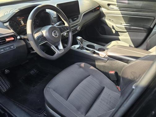 Super Black 2021 Nissan Altima S FWD