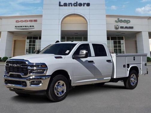 2026 RAM 2500 Tradesman Crew Cab 4x2 8' Box