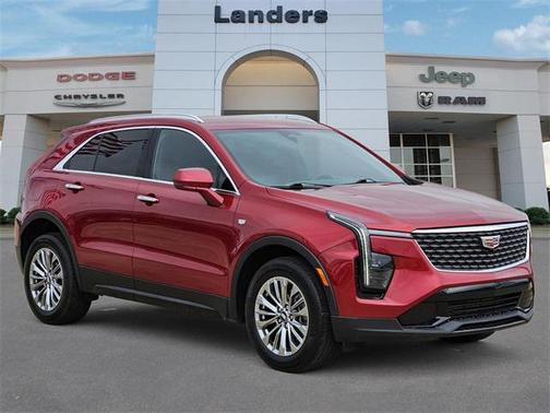 2024 Cadillac XT4 Premium Luxury