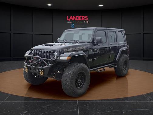 Black Clearcoat 2023 Jeep Wrangler Rubicon 392