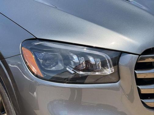 Selenite Grey Metallic 2025 Mercedes-Benz GLS 580 4MATIC