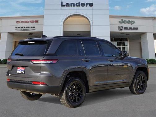 2025 Jeep Grand Cherokee Altitude