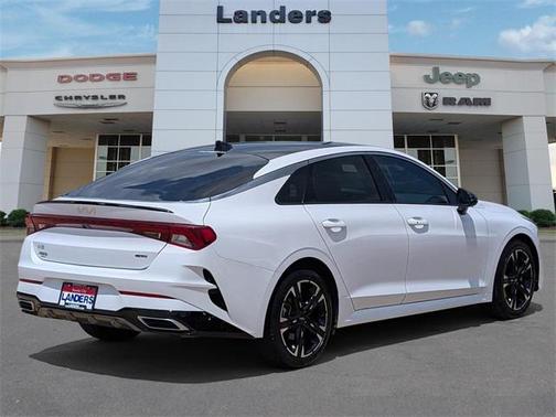 2024 Kia K5 GT-Line