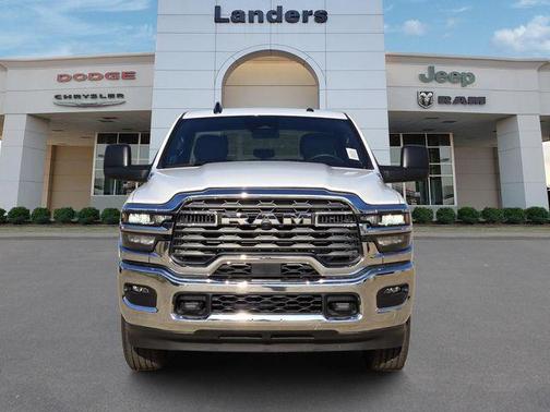 2026 RAM 2500 Tradesman Crew Cab 4x2 8' Box