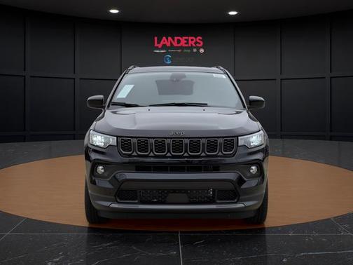 Diamond Black Crystal Pearlcoat 2026 Jeep Compass Latitude