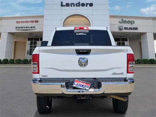 2024 RAM 2500 Tradesman Crew Cab 4x4 6'4' Box