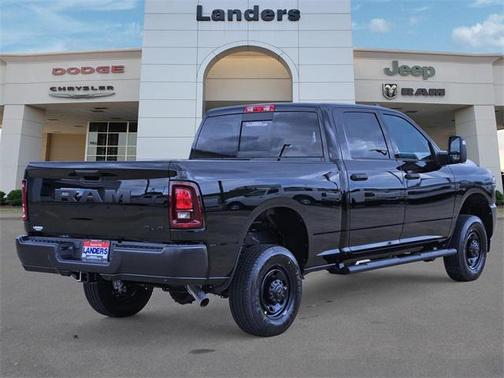 2025 RAM 2500 Tradesman Crew Cab 4x4 6'4' Box