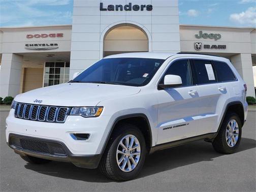2022 Jeep Grand Cherokee Laredo