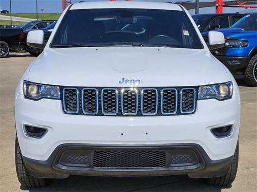 2022 Jeep Grand Cherokee Laredo