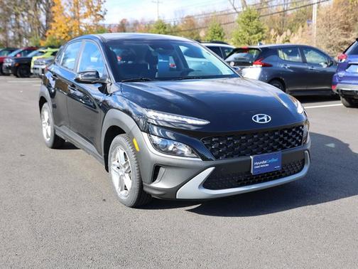 2023 Hyundai KONA SE