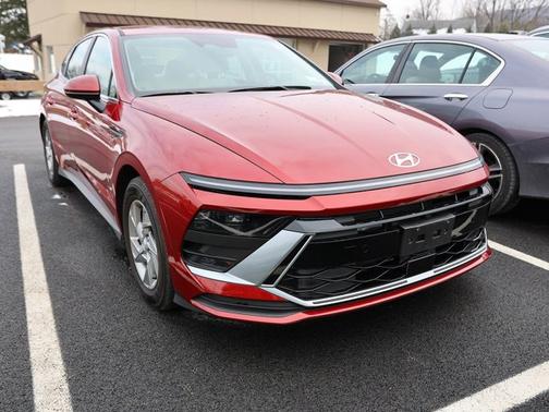 2025 Hyundai SONATA SE