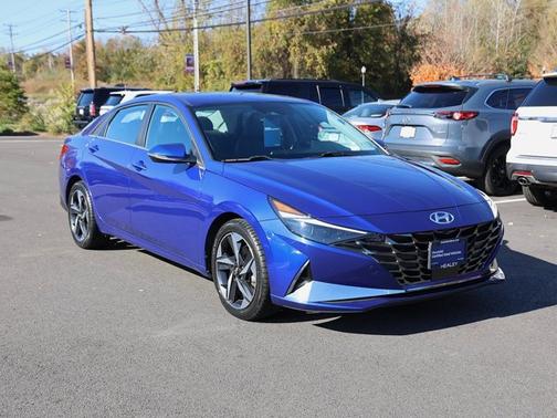 2021 Hyundai ELANTRA Limited