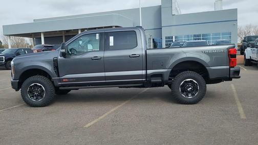 Carbonized Gray Metallic 2026 Ford F-250 Lariat