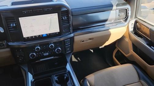 2024 Ford F-350 LARIAT SUPER DUTY