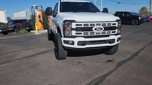 2023 Ford F-350 XLT