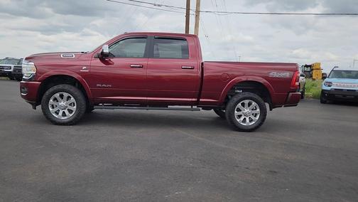 Delmonico Red Pearlcoat 2021 RAM 2500 Laramie Crew Cab 4x4 6'4' Box