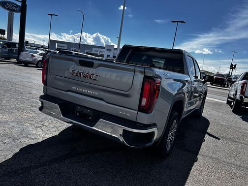 Sterling Metallic 2025 GMC Sierra 1500 SLT