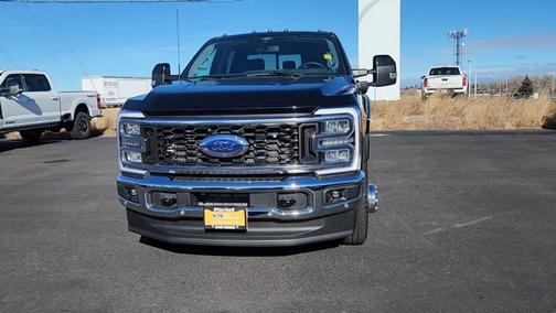 2024 Ford F-350 LARIAT SUPER DUTY