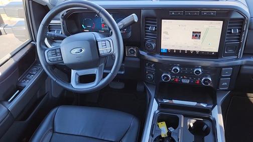 2024 Ford F-350 LARIAT SUPER DUTY