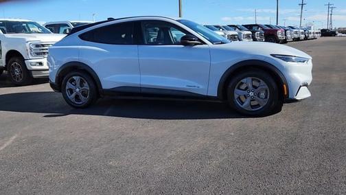 2023 Ford Mustang Mach-E SELECT