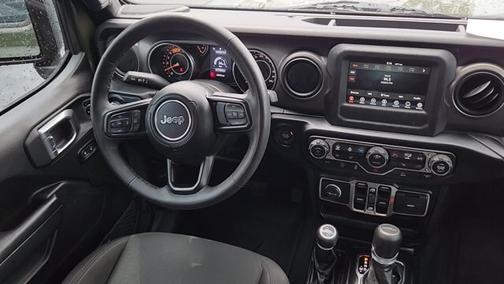 Sarge Green Clearcoat 2023 Jeep Gladiator SPORT