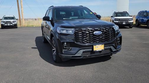 AGATE BLACK METALLIC 2025 Ford Explorer ST-LINE
