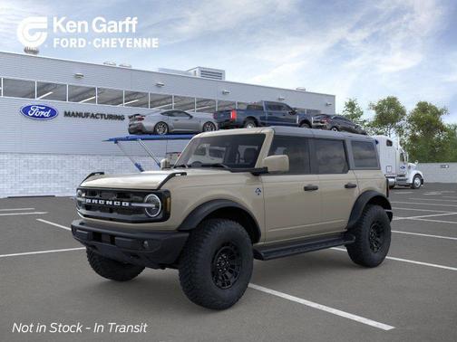 Desert Sand 2026 Ford Bronco Outer Banks