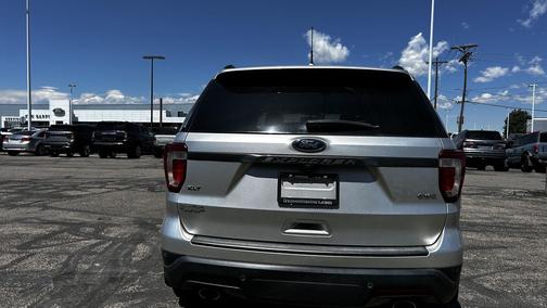 Ingot Silver 2018 Ford Explorer XLT