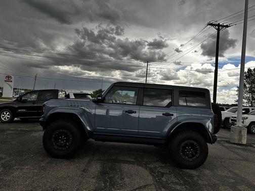 Azure Gray Metallic Tri-Coat 2024 Ford Bronco Raptor