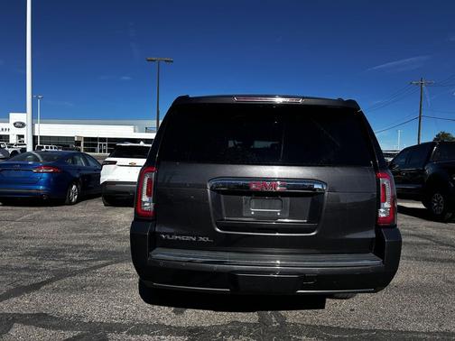 Iridium Metallic 2017 GMC Yukon XL Denali