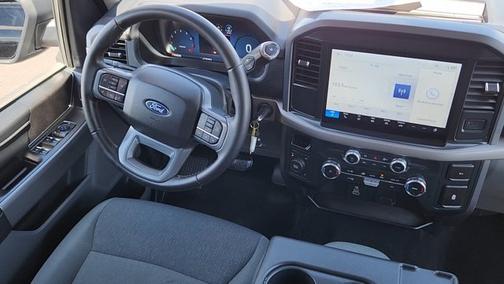 AGATE BLACK METALLIC 2025 Ford F-150 XLT