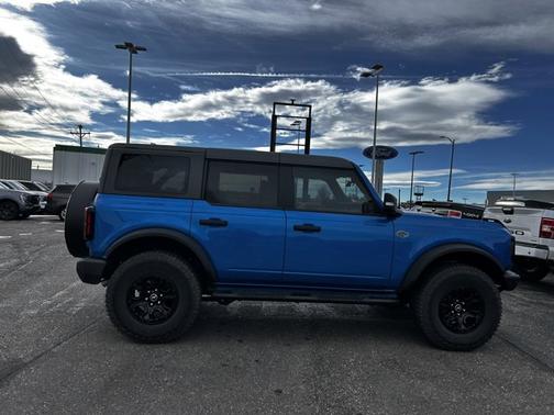 2024 Ford Bronco WILDTRAK