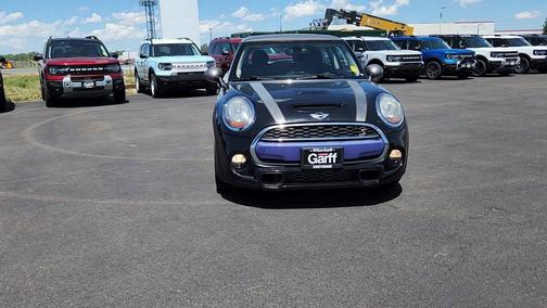 Midnight Black Metallic 2017 MINI Hardtop Cooper S