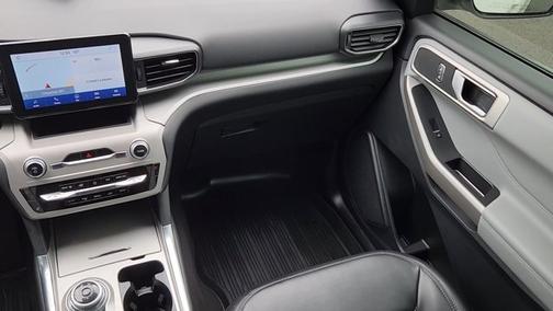 STAR WHITE MET TRI-COAT 2023 Ford Explorer XLT