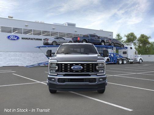 Carbonized Gray Metallic 2026 Ford F-350 Lariat